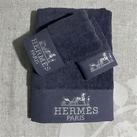 HERMÈS Bath Towels & Washcloths for sale 